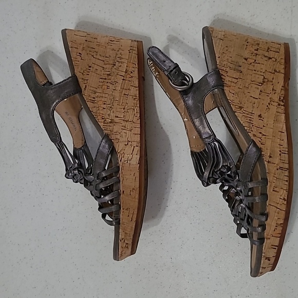 Baretraps Tempted dark pewter wedge sandals size 9 - Picture 4 of 10